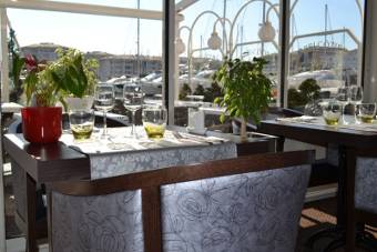 L'ABRI-CÔTIER restaurant à FRÉJUS - Le Bouche à Oreille