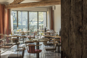 L'OPALE RESTAURANT DOMAINE DE LA PIERRE BLANCHE restaurant à EYGALIERES - Le Bouche à Oreille