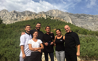 RESTAURANT MAISON SAINTE-VICTOIRE restaurant à SAINT-ANTONIN-SUR-BAYON - Le Bouche à Oreille RESTAURANT MAISON SAINTE-VICTOIRE restaurant à SAINT-ANTONIN-SUR-BAYON - Le Bouche à Oreille